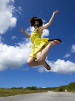 Mari Okamoto Asian shows sexy legs in very naughty photo sessions