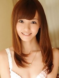 Cute and sexy Japanese av idol Aino Kishi shows off her slim and sexy naked body