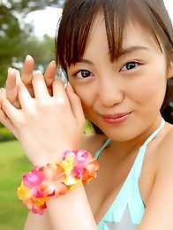 Miyuu Sawai teases her fans by showing off her near perfect body