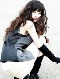 Natsuki Harada is such chic and full of sex appeal nymphet